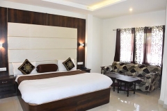 Super Deluxe Room